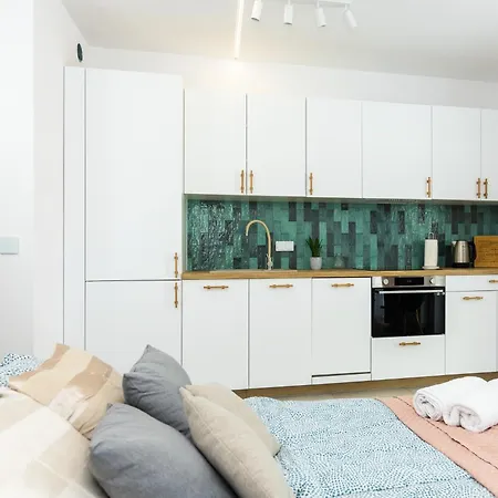 Apartment Juliett, C85